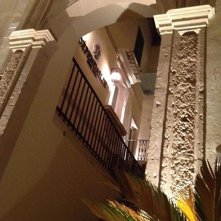 La Dependance Hotel Noto Exterior photo