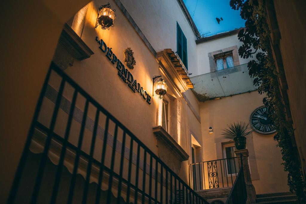 La Dependance Hotel Noto Exterior photo